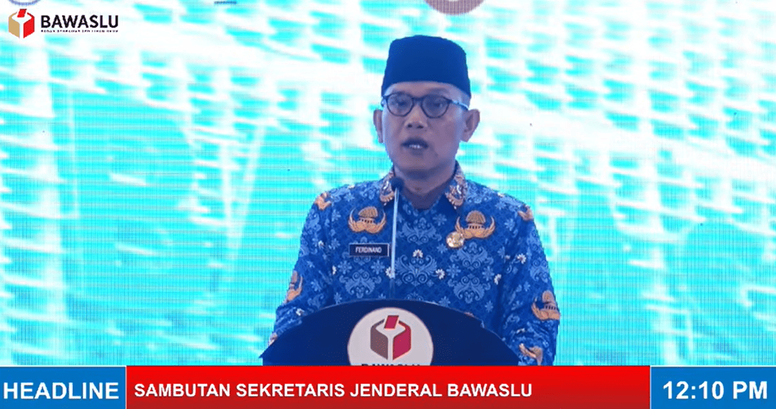 Sekjen Bawaslu RI pada saat pelantikan PNS Bawaslu 2026