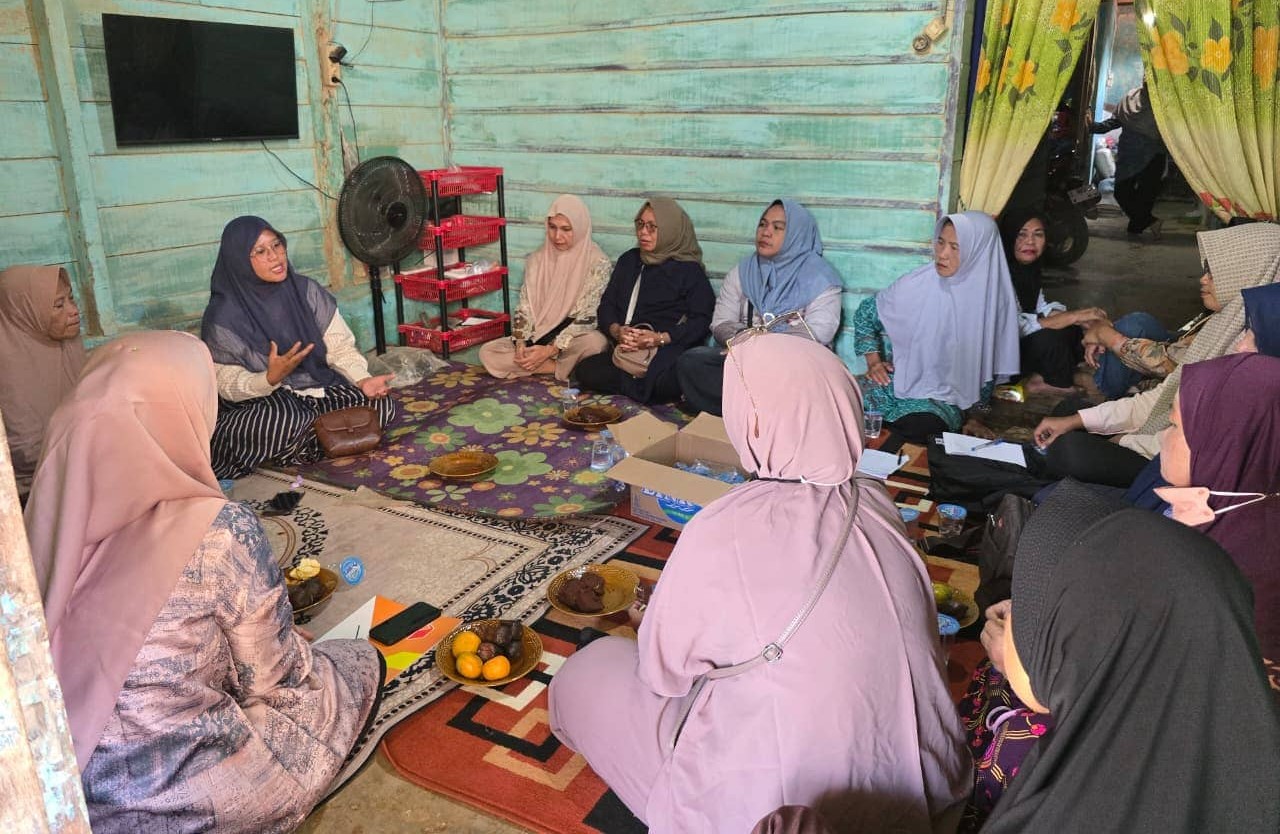 Dorong Perempuan Tingkatkan Kesadaran Politik dan Kemandirian Ekonomi