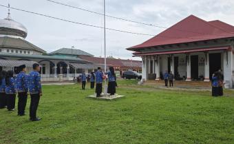 Upacara Peringatan Hari Pahlawan