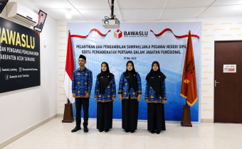 Pelantikan PNS Bawaslu Kabupaten Aceh Tamiang