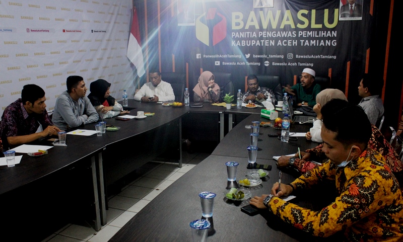 Penguatan Kapasitas Keahlian Hukum dan Data Penanganan Pelanggaran, Jum’at 11 Desember 2020. 